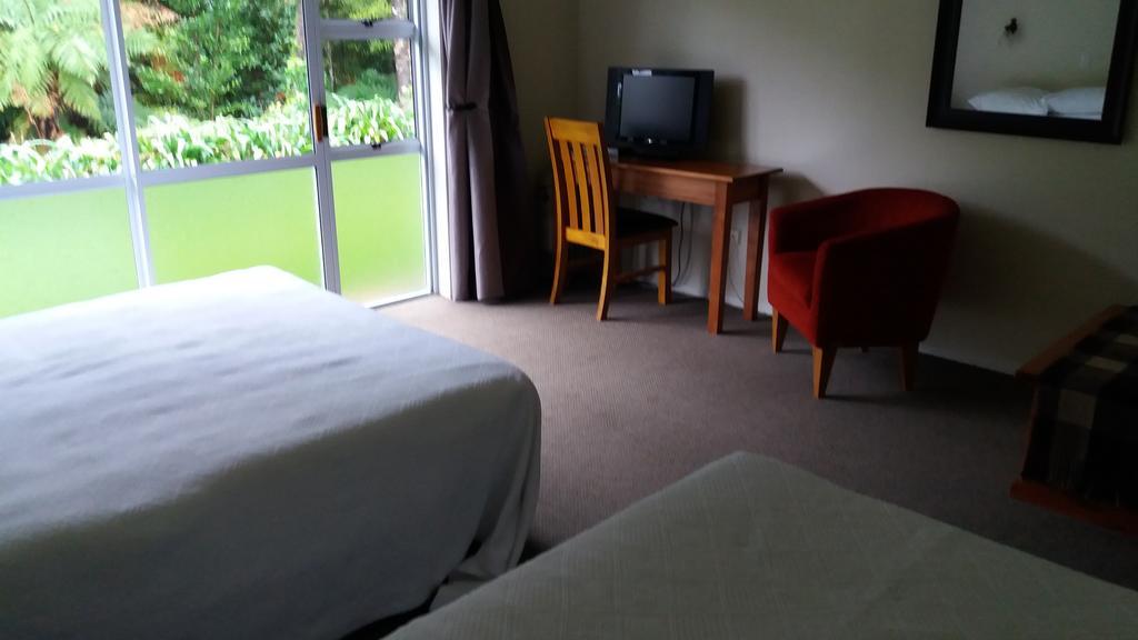 Patuha Rainforest Retreat Okato Luaran gambar